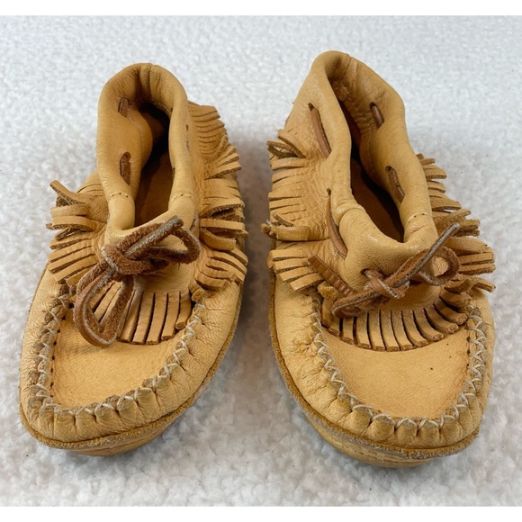 SOUTHWEST INDIAN FOUNDATION • Genuine Moosehide Leather Slip-On Fringe Moccasins - Picture 7 of 16